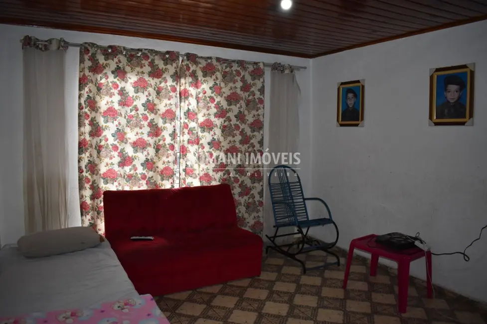 Foto 1 de Casa com 3 quartos à venda, 160m2 em Campos Do Jordao - SP