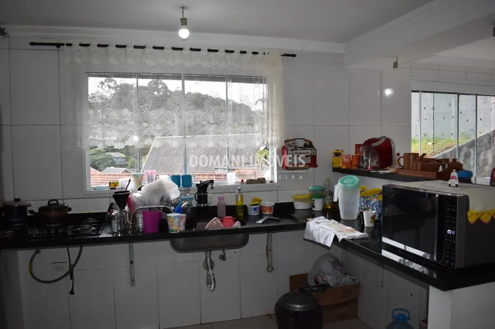 Foto 5 de Casa com 3 quartos à venda, 160m2 em Campos Do Jordao - SP