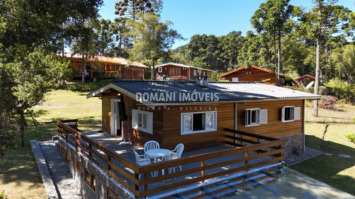 Foto 7 de Casa de Condomínio com 3 quartos à venda, 146m2 em Campos Do Jordao - SP