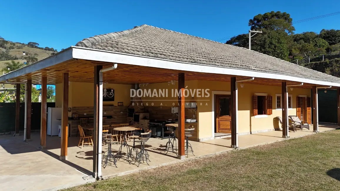 Foto 7 de Sítio / Rancho com 4 quartos à venda e para alugar, 200m2 em Campos Do Jordao - SP