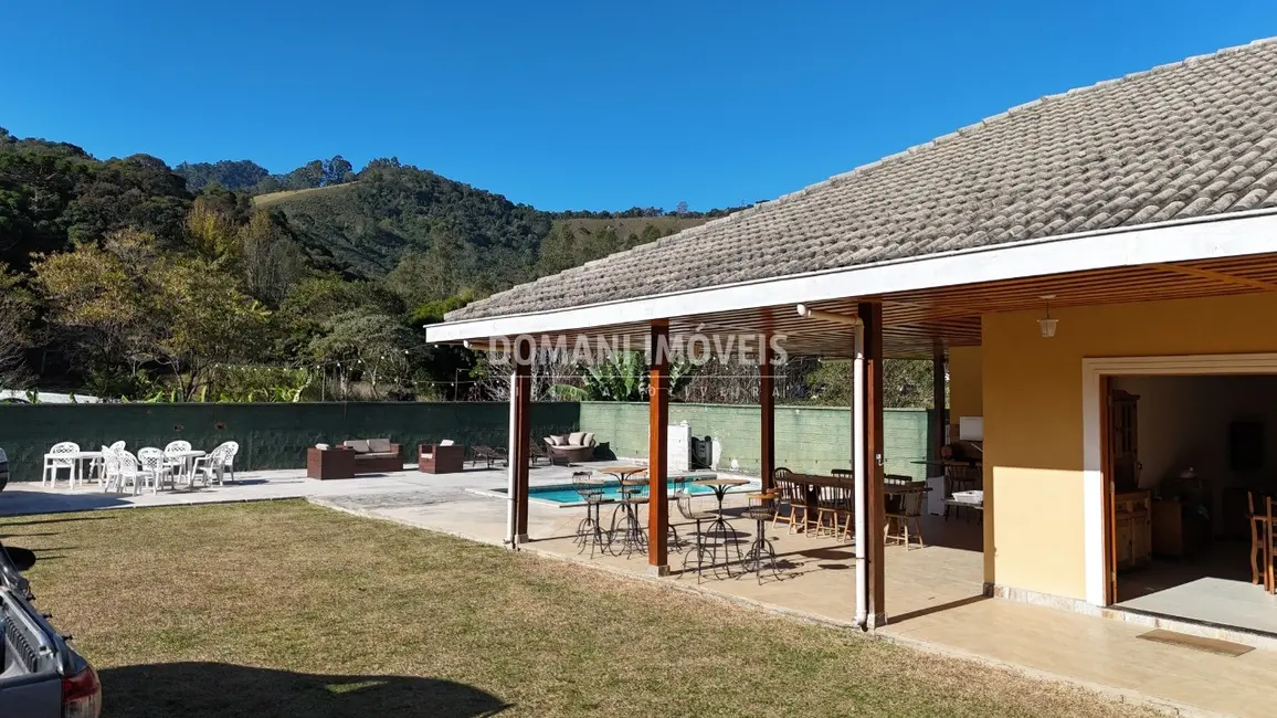 Foto 5 de Sítio / Rancho com 4 quartos à venda e para alugar, 200m2 em Campos Do Jordao - SP