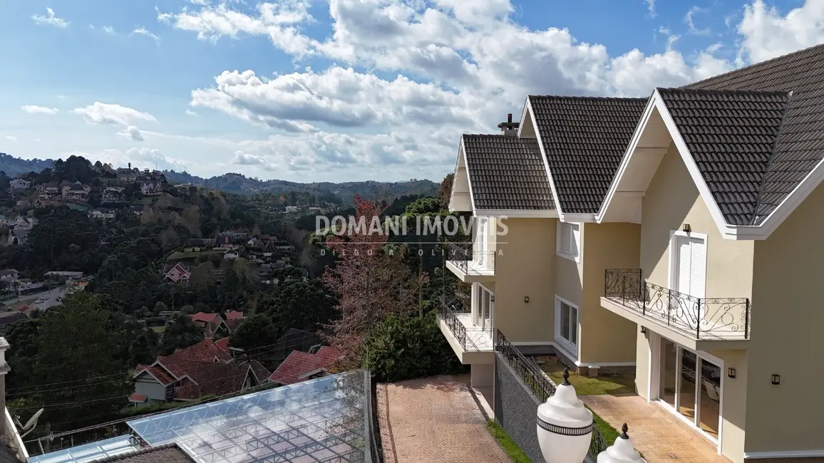 Foto 6 de Casa de Condomínio com 4 quartos à venda, 322m2 em Campos Do Jordao - SP