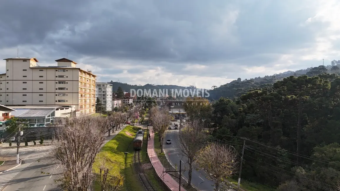 Foto 7 de Apartamento com 3 quartos à venda, 98m2 em Campos Do Jordao - SP