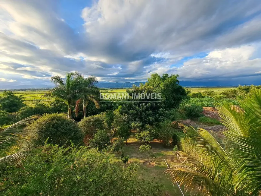Foto 5 de Sítio / Rancho com 3 quartos à venda, 247m2 em Taubate - SP