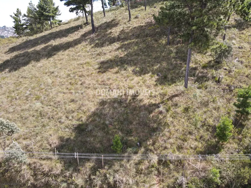 Foto 2 de Terreno / Lote à venda, 1820m2 em Campos Do Jordao - SP