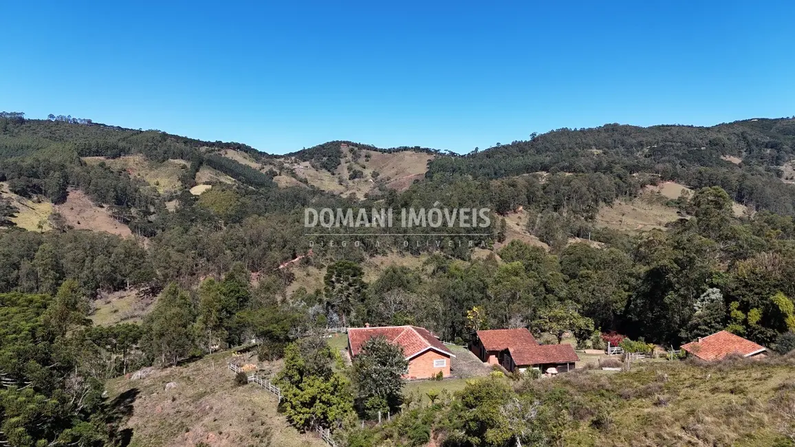 Sítio / Rancho com 4 quartos à venda, 440m2 em Campos Do Jordao - SP - imagem 1 Foto 1 de Sítio / Rancho com 4 quartos à venda, 440m2 em Campos Do Jordao - SP
