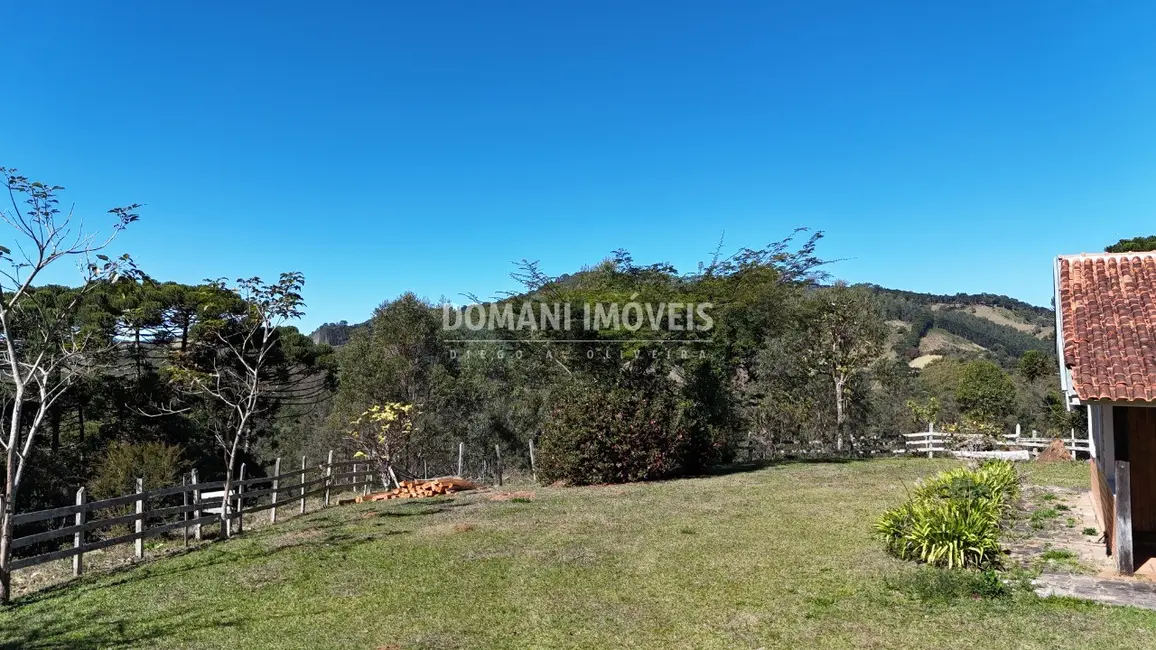 Sítio / Rancho com 4 quartos à venda, 440m2 em Campos Do Jordao - SP - imagem 4 Foto 4 de Sítio / Rancho com 4 quartos à venda, 440m2 em Campos Do Jordao - SP