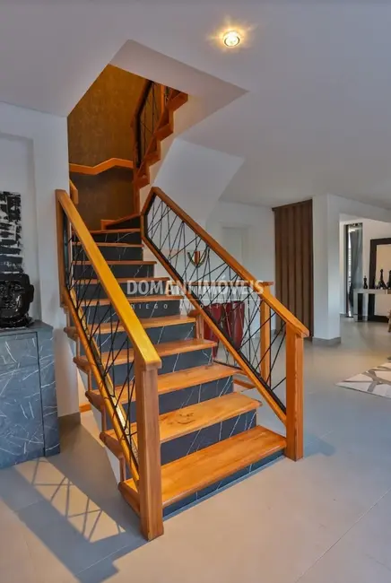 Foto 6 de Pousada com 10 quartos à venda, 520m2 em Campos Do Jordao - SP