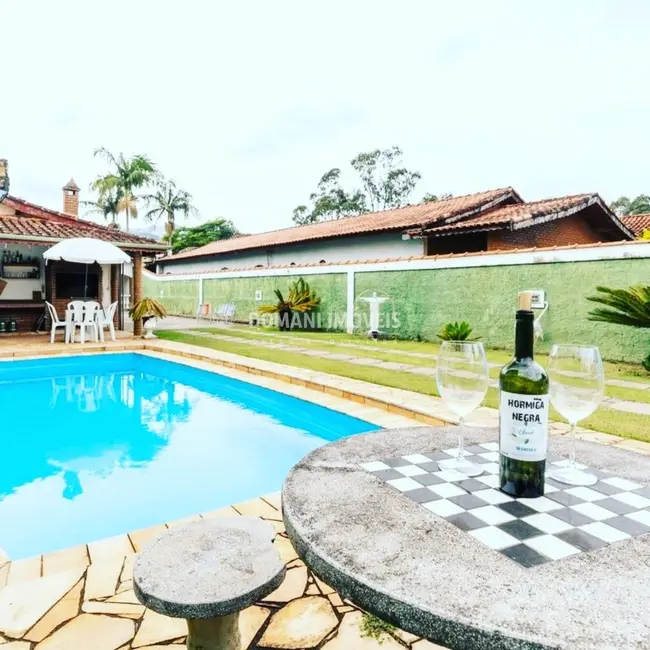 Foto 4 de Casa com 5 quartos à venda, 255m2 em Sao Bento Do Sapucai - SP