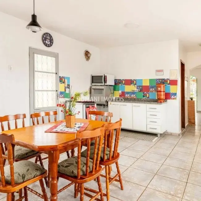 Foto 6 de Casa com 5 quartos à venda, 255m2 em Sao Bento Do Sapucai - SP