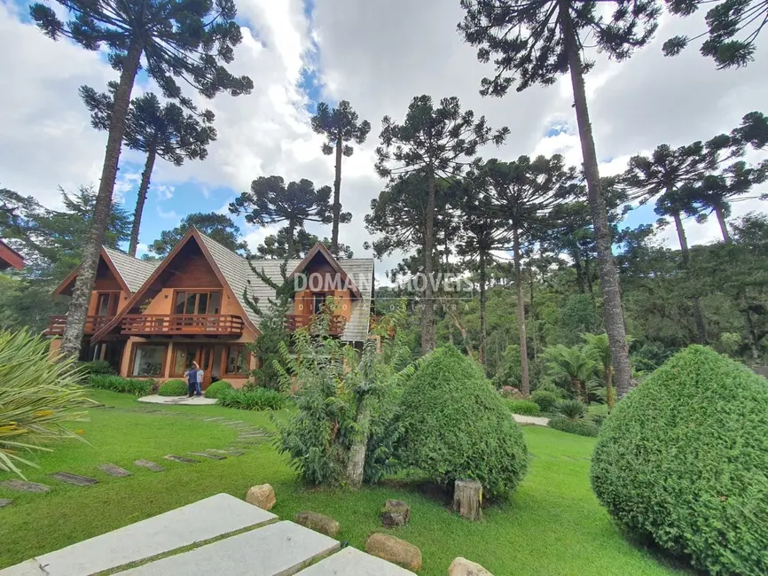 Foto 4 de Casa com 6 quartos à venda, 735m2 em Campos Do Jordao - SP