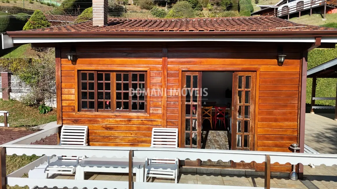 Foto 6 de Casa de Condomínio com 3 quartos à venda, 200m2 em Campos Do Jordao - SP
