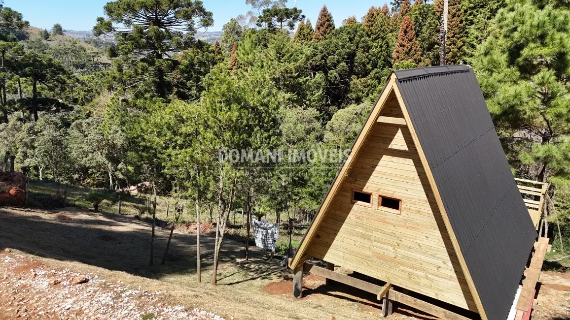 Foto 2 de Casa com 1 quarto à venda, 31m2 em Campos Do Jordao - SP