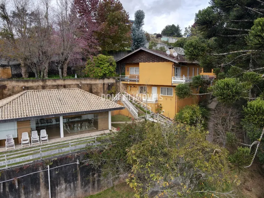 Foto 1 de Casa com 4 quartos à venda, 424m2 em Campos Do Jordao - SP