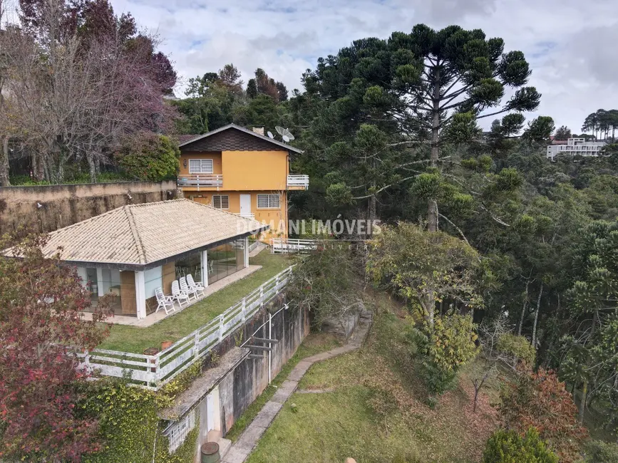 Foto 7 de Casa com 4 quartos à venda, 424m2 em Campos Do Jordao - SP