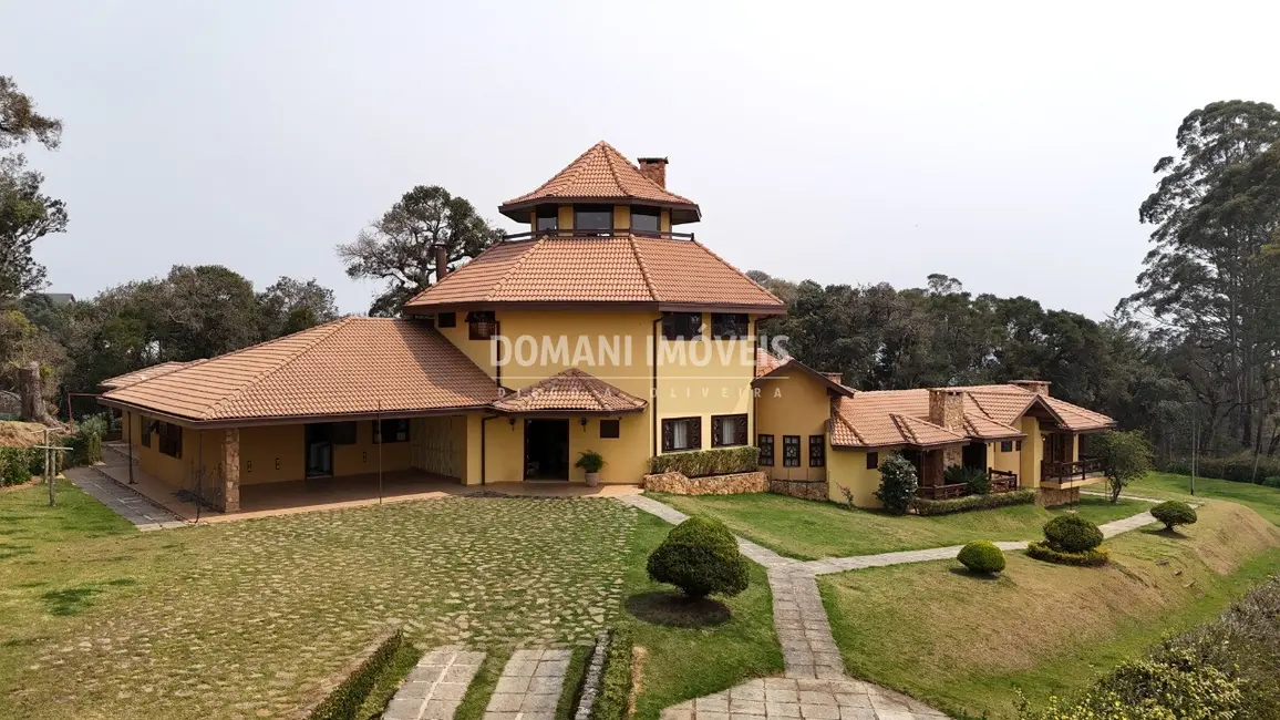 Foto 4 de Casa com 7 quartos à venda, 687m2 em Campos Do Jordao - SP