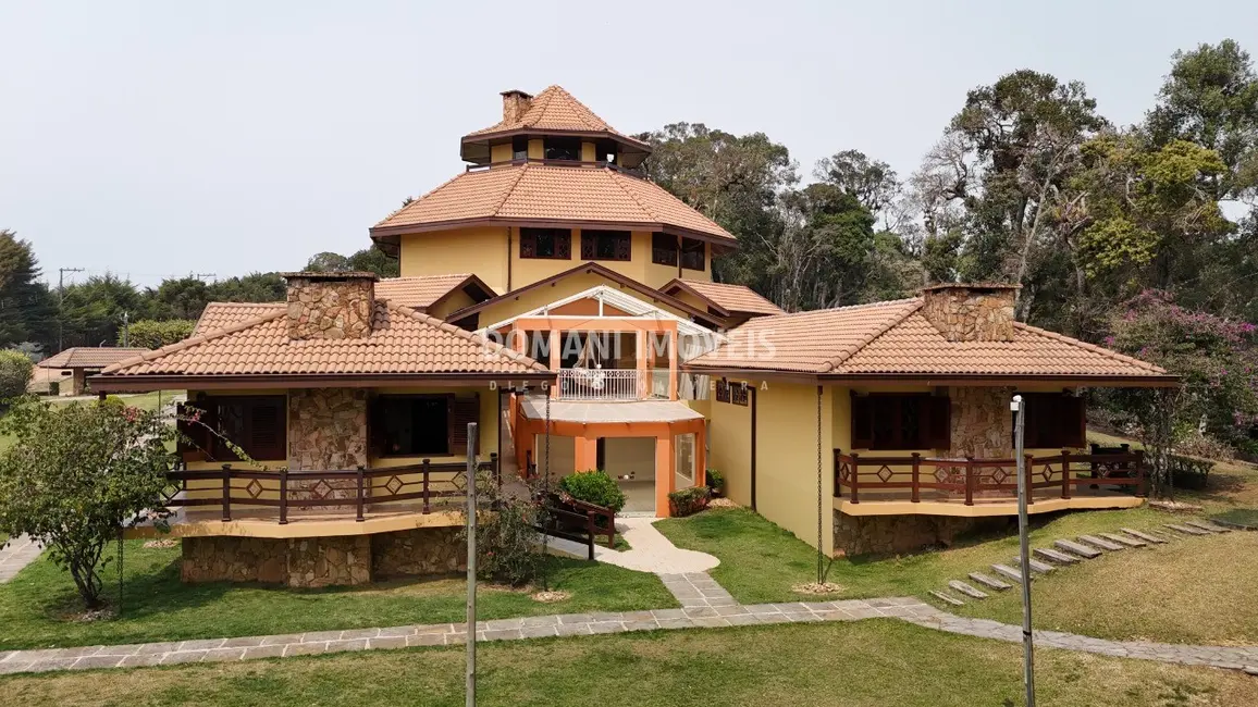 Foto 3 de Casa com 7 quartos à venda, 687m2 em Campos Do Jordao - SP