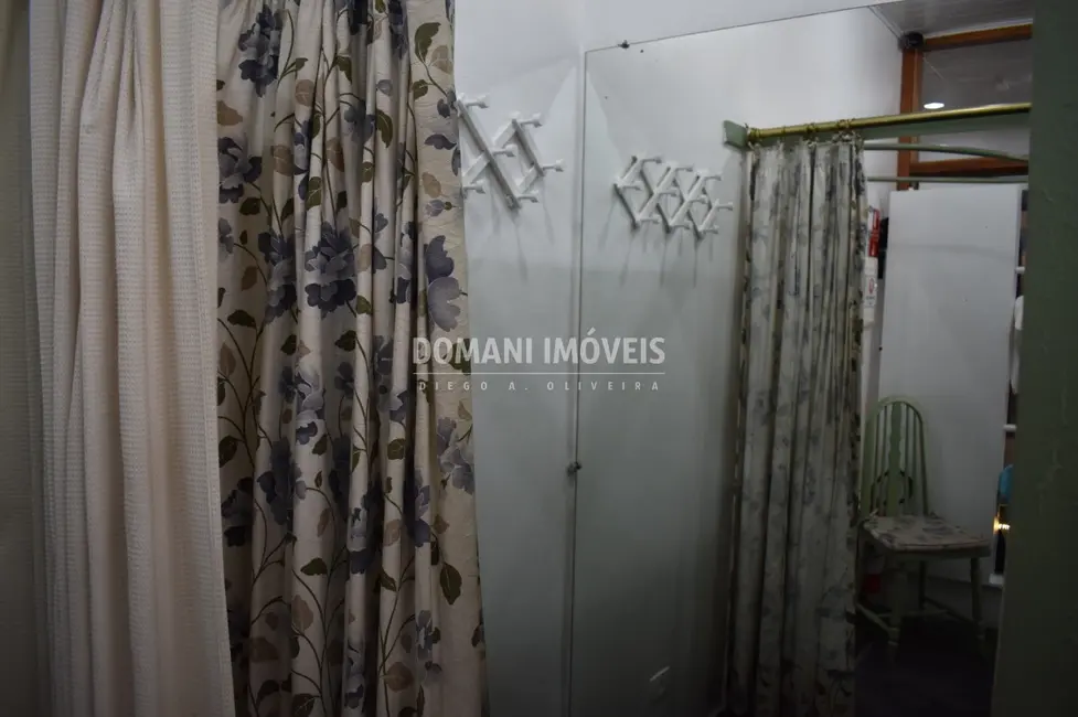 Foto 9 de Sala Comercial à venda e para alugar, 31m2 em Campos Do Jordao - SP