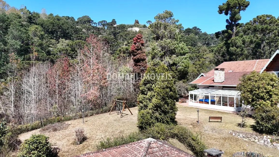 Foto 5 de Casa com 5 quartos à venda, 912m2 em Campos Do Jordao - SP
