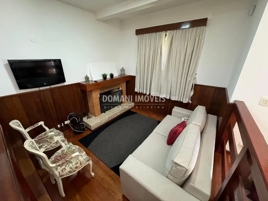 Foto 7 de Casa com 4 quartos à venda, 285m2 em Campos Do Jordao - SP