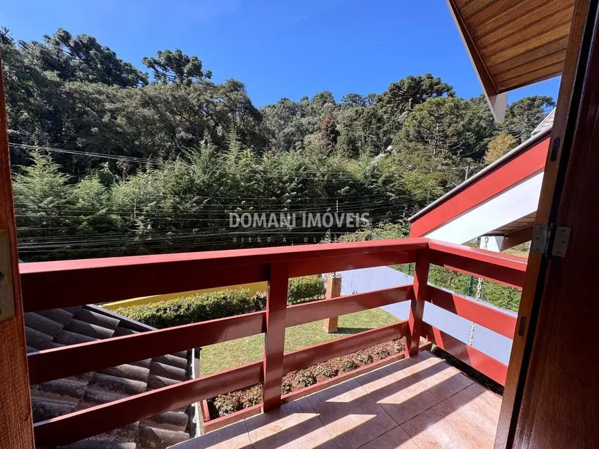 Foto 4 de Casa com 4 quartos à venda, 285m2 em Campos Do Jordao - SP