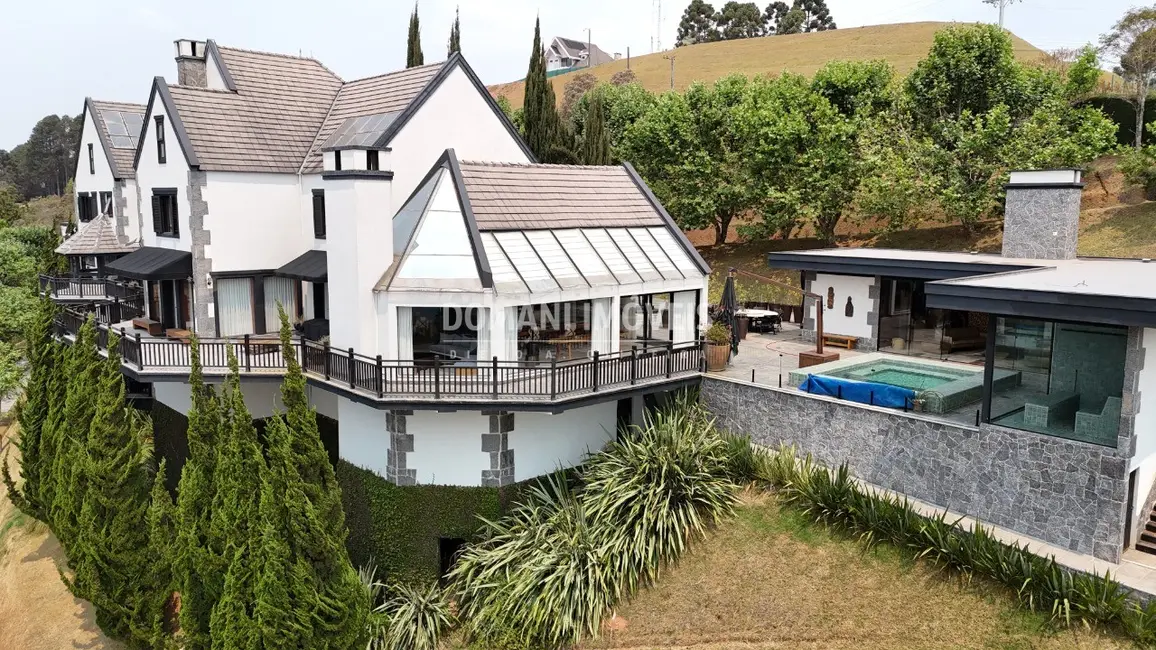 Foto 7 de Casa de Condomínio com 8 quartos à venda, 1868m2 em Campos Do Jordao - SP