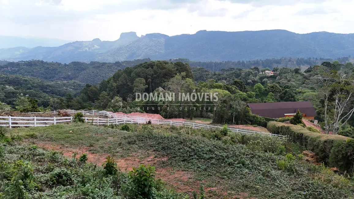 Foto 1 de Terreno / Lote à venda, 1070m2 em Campos Do Jordao - SP