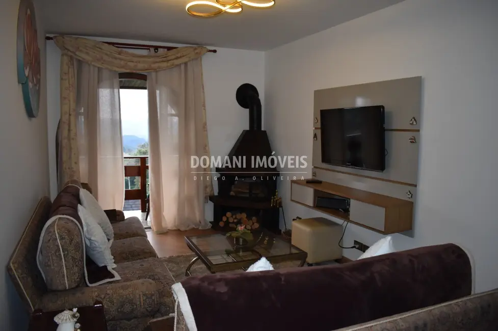 Apartamento com 3 quartos para alugar, 100m2 em Campos Do Jordao - SP - imagem 8 Foto 8 de Apartamento com 3 quartos para alugar, 100m2 em Campos Do Jordao - SP