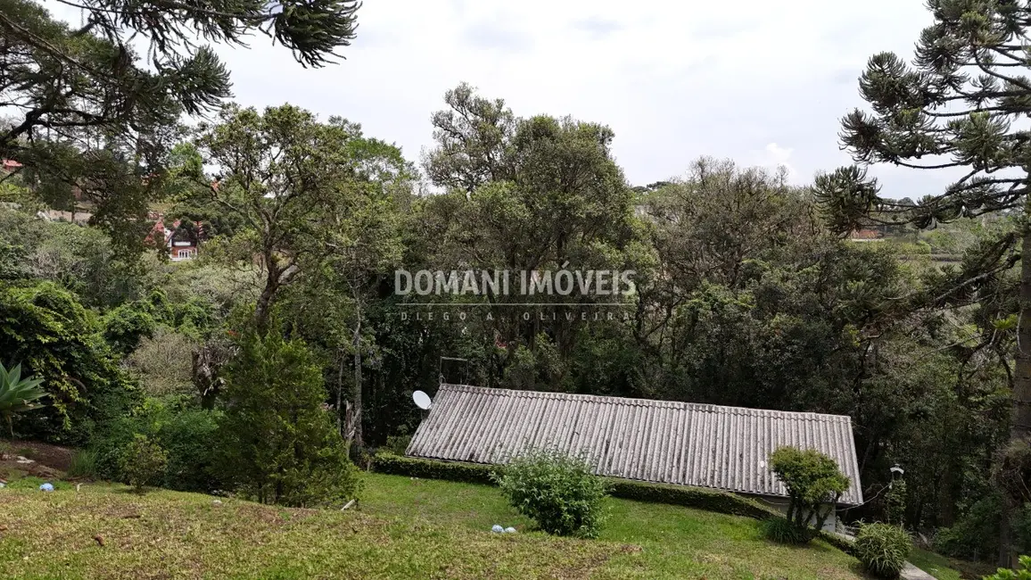 Foto 6 de Casa com 4 quartos à venda, 248m2 em Campos Do Jordao - SP