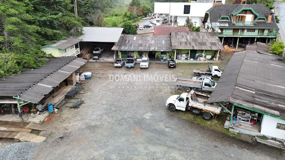 Foto 1 de Sala Comercial com 5 quartos à venda, 1402m2 em Campos Do Jordao - SP