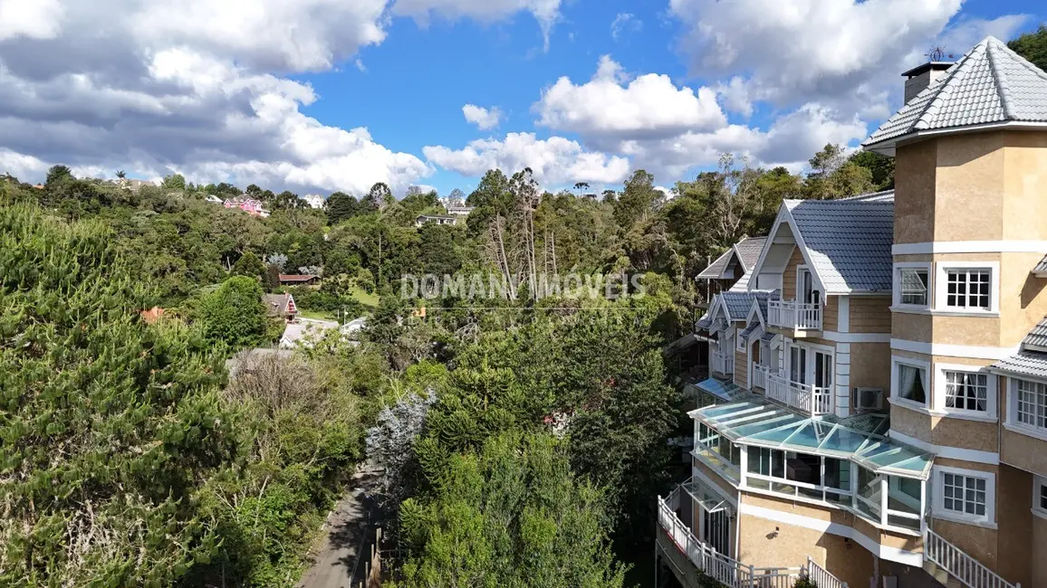 Casa com 5 quartos à venda, 800m2 em Campos Do Jordao - SP - imagem 7 Foto 7 de Casa com 5 quartos à venda, 800m2 em Campos Do Jordao - SP