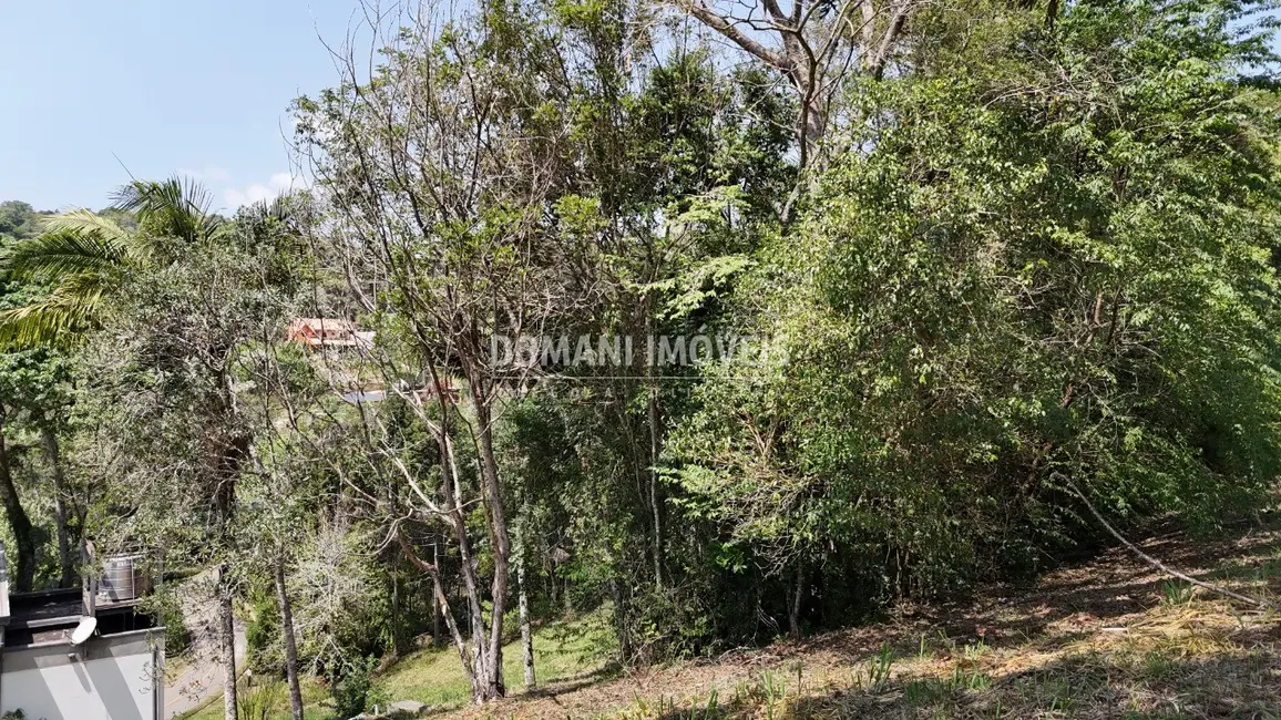 Foto 9 de Terreno / Lote à venda, 1215m2 em Santo Antonio Do Pinhal - SP