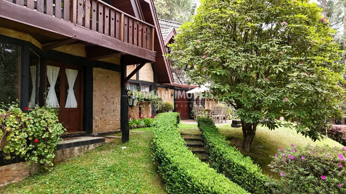 Foto 6 de Casa de Condomínio com 6 quartos à venda, 565m2 em Campos Do Jordao - SP