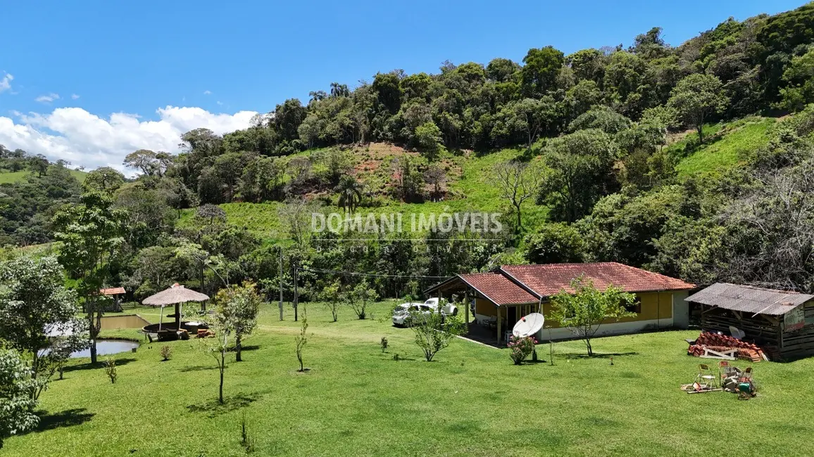 Foto 2 de Sítio / Rancho com 2 quartos à venda, 200m2 em Santo Antonio Do Pinhal - SP