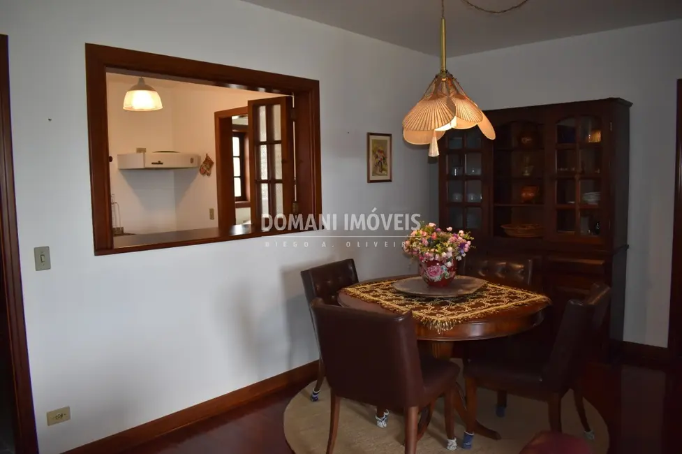 Foto 9 de Apartamento com 3 quartos à venda, 120m2 em Campos Do Jordao - SP