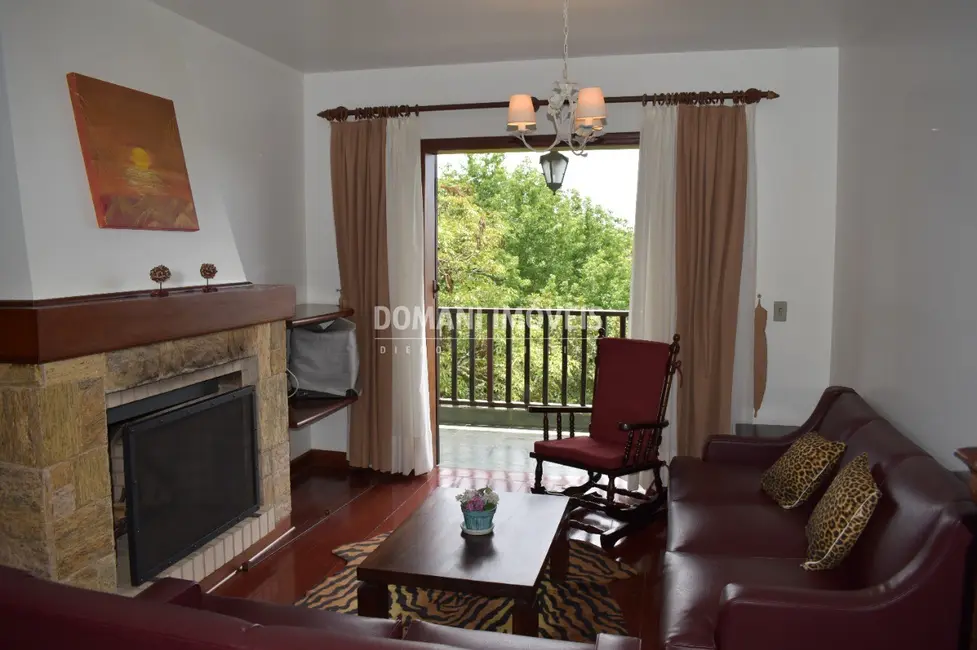 Foto 8 de Apartamento com 3 quartos à venda, 120m2 em Campos Do Jordao - SP