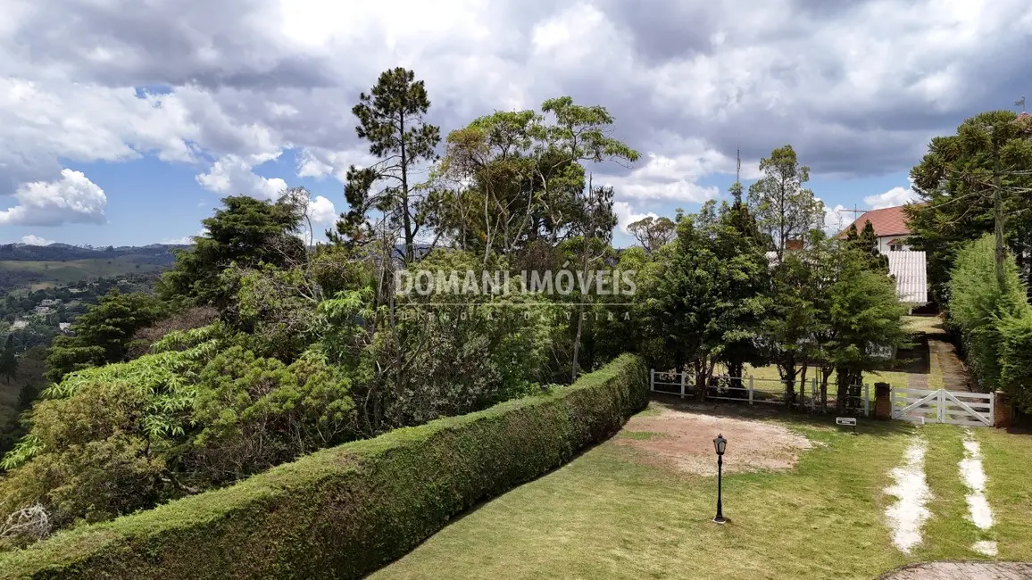 Foto 3 de Apartamento com 3 quartos à venda, 120m2 em Campos Do Jordao - SP