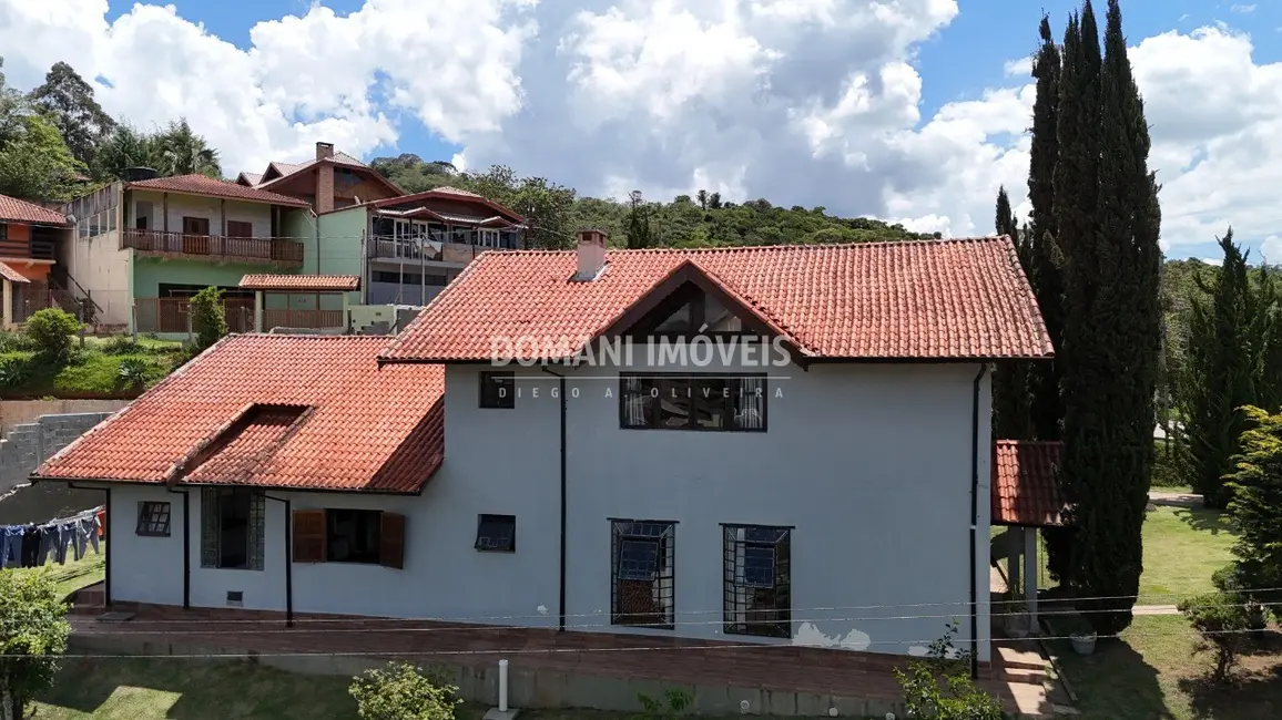 Foto 6 de Casa com 3 quartos à venda, 393m2 em Santo Antonio Do Pinhal - SP