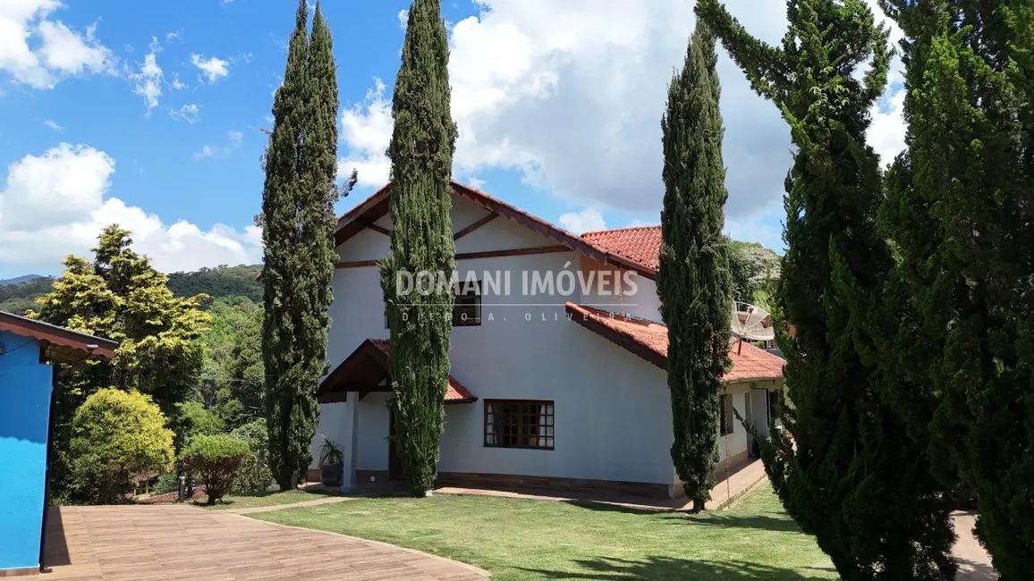 Foto 1 de Casa com 3 quartos à venda, 393m2 em Santo Antonio Do Pinhal - SP