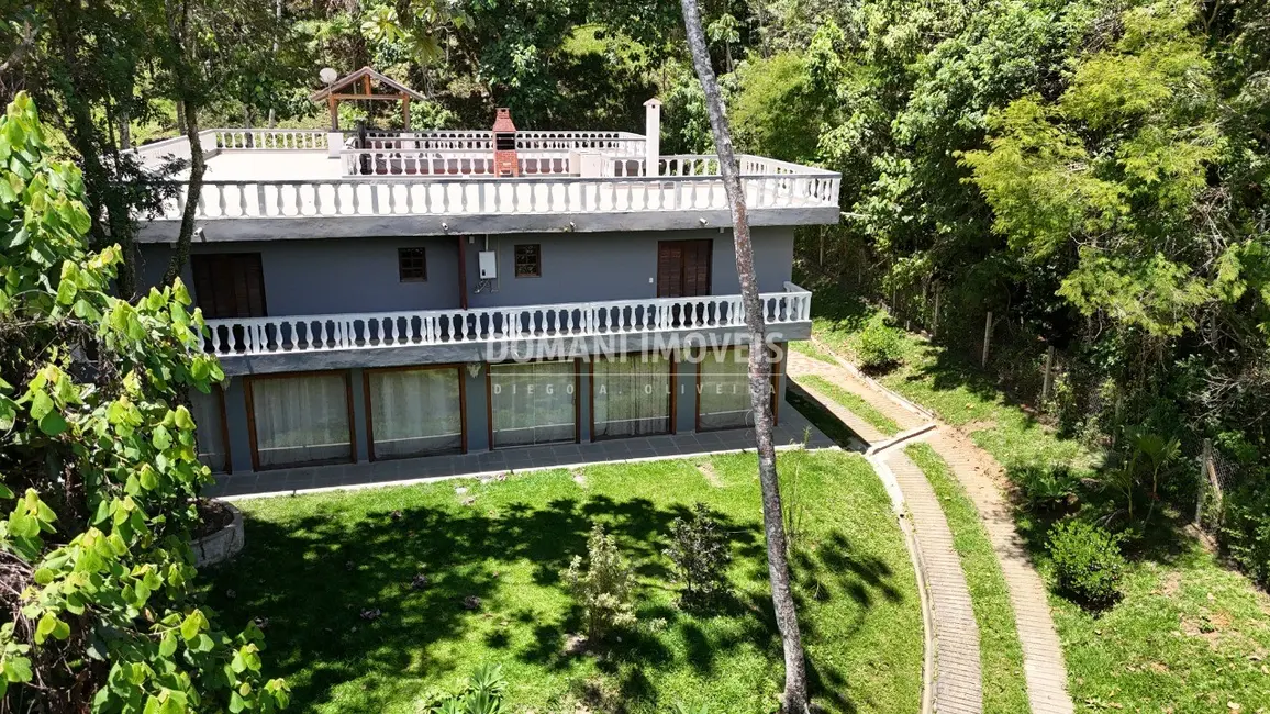 Foto 1 de Casa com 5 quartos à venda, 460m2 em Santo Antonio Do Pinhal - SP