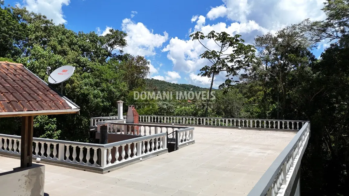 Foto 3 de Casa com 5 quartos à venda, 460m2 em Santo Antonio Do Pinhal - SP