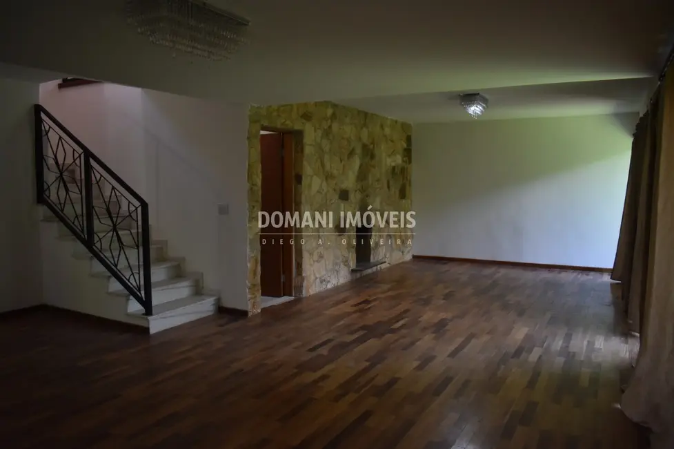 Foto 8 de Casa com 5 quartos à venda, 460m2 em Santo Antonio Do Pinhal - SP