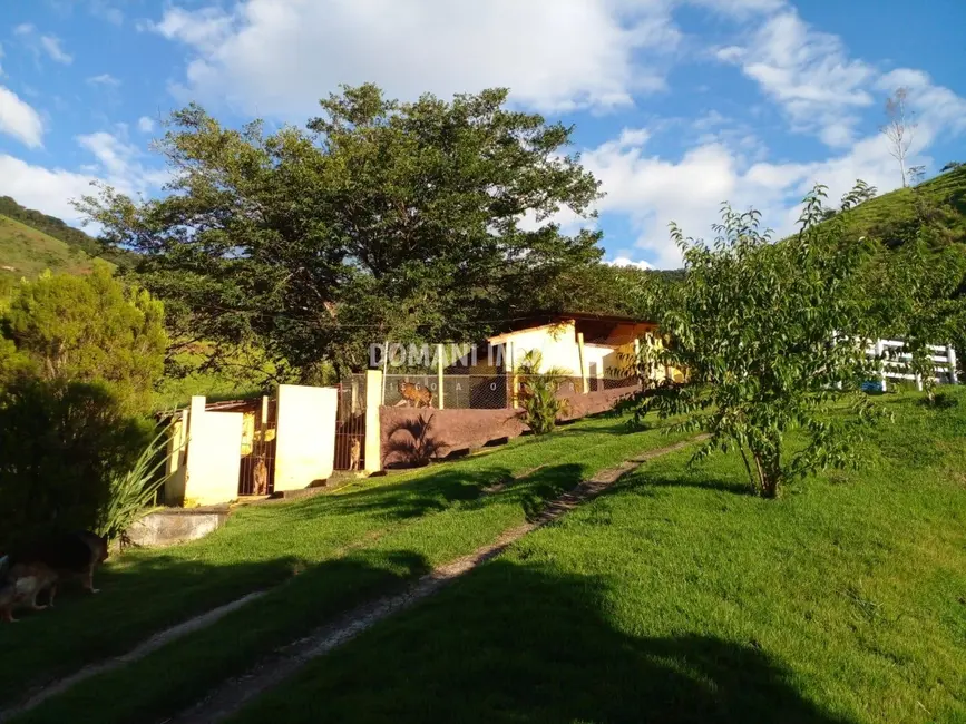 Foto 5 de Sítio / Rancho com 4 quartos à venda, 360m2 em Itajuba - MG