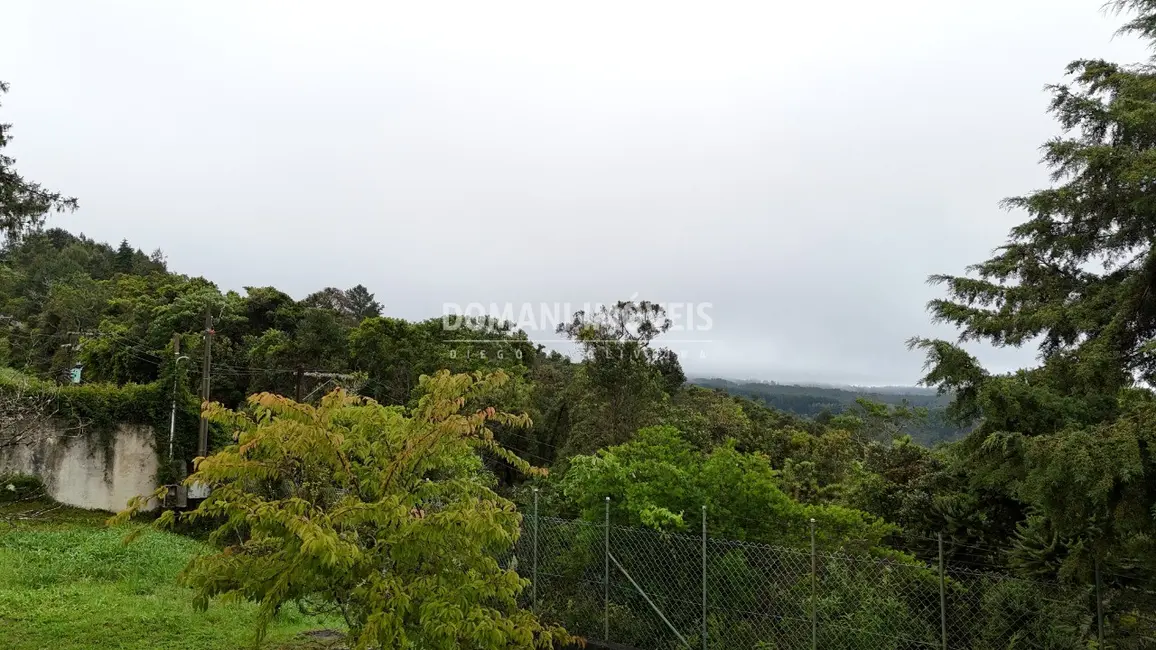 Casa com 4 quartos à venda, 314m2 em Campos Do Jordao - SP - imagem 7 Foto 7 de Casa com 4 quartos à venda, 314m2 em Campos Do Jordao - SP
