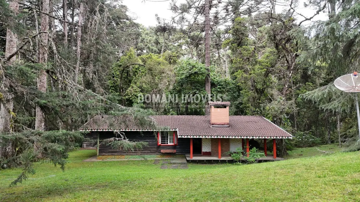Foto 1 de Casa de Condomínio com 2 quartos à venda, 112m2 em Campos Do Jordao - SP