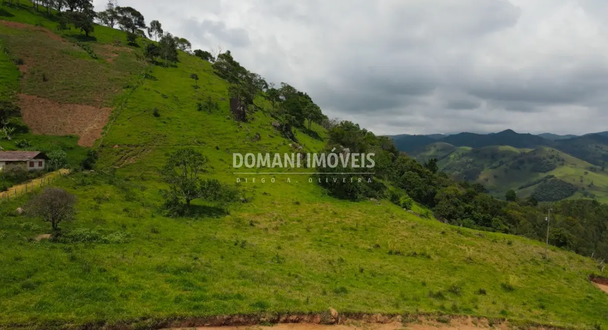 Foto 3 de Terreno / Lote à venda em Campos Do Jordao - SP