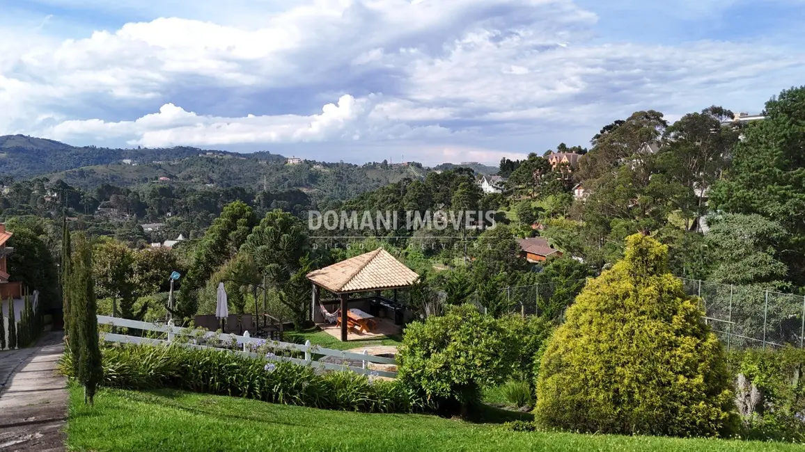 Foto 5 de Casa de Condomínio com 4 quartos à venda, 400m2 em Campos Do Jordao - SP