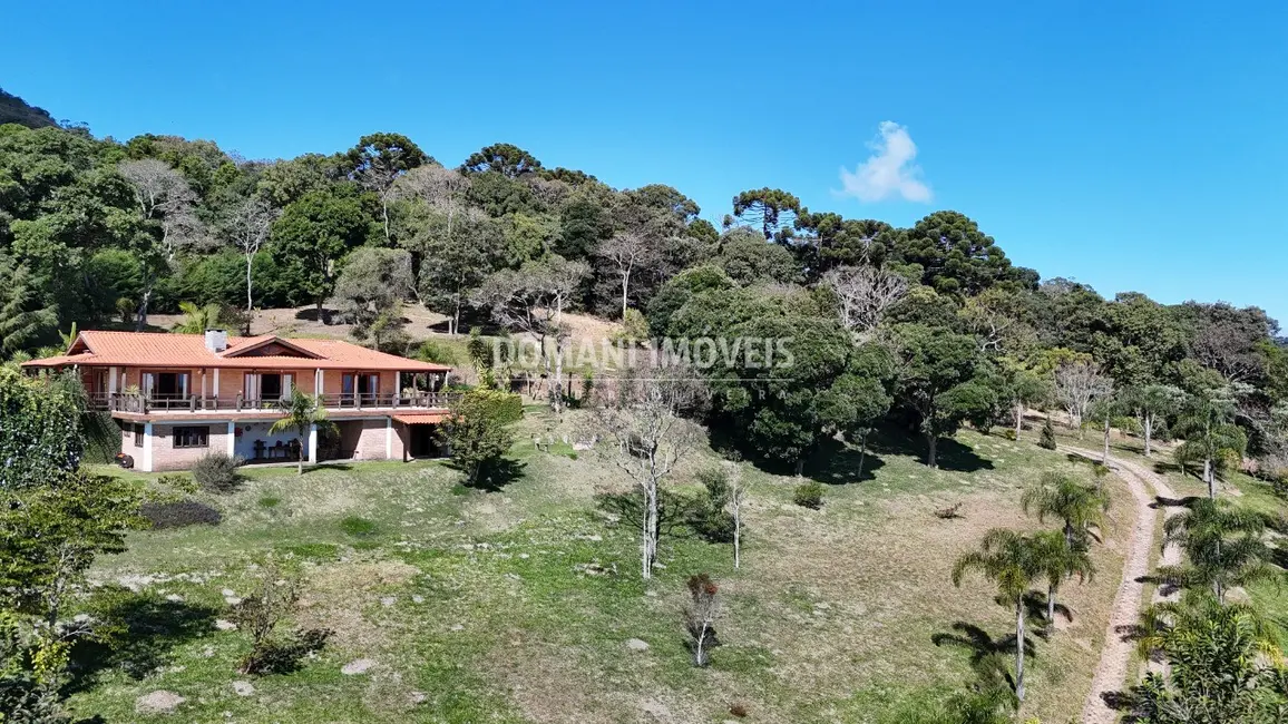 Foto 5 de Casa com 3 quartos à venda, 250m2 em Sao Bento Do Sapucai - SP