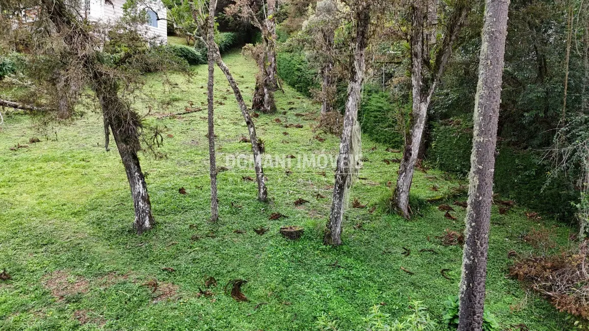 Foto 3 de Terreno / Lote à venda, 1065m2 em Campos Do Jordao - SP