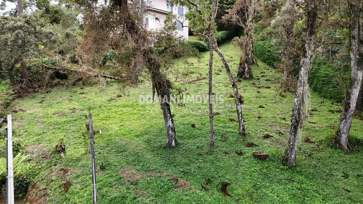 Foto 9 de Terreno / Lote à venda, 1065m2 em Campos Do Jordao - SP